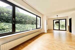 Haus mit eigenem Wald Familienglück! Einziehen, ankommen, wohlfühlen. – Kirchenfelder Weg 46a, 42327 Wuppertal – Vorschaubild 13