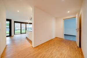 Gepflegte Gartenwohnung mit eigenem Außenbereich, Aufzug & Tiefgarage – komfortables Wohnen auf e – Die vollständige Adresse der Immobilie erhältst du vom Anbieter., 88677 Markdorf – Vorschaubild 8