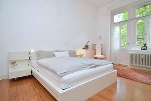 Exklusive, hochwertig möblierte 4-Zimmer Altbauwohnung in Wiesbaden – Die vollständige Adresse der Immobilie erhältst du vom Anbieter., 65187 Südost, Wiesbaden – Vorschaubild 2