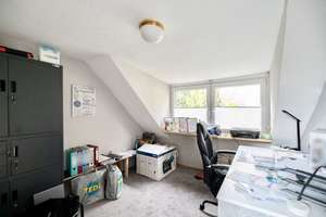 Viel Platz für die* Familie, *Mehrgenerationenhaus,  Möglichkeit  einer separaten Einliegerwohnung   – Die vollständige Adresse der Immobilie erhältst du vom Anbieter., 25436 Uetersen – Vorschaubild 13