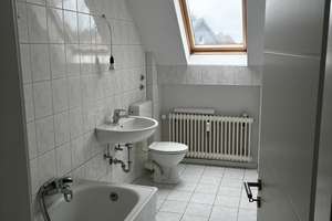 Frisch renovierte 3-Zimmer-Wohnung mit Balkon, Einbauküche & Stellplatz – Am Klei 1, 38110 Wabe-Schunter-Beberbach, Braunschweig – Vorschaubild 8