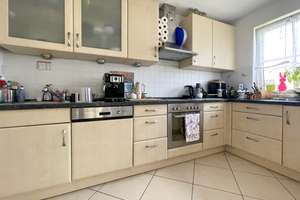 Property thumbnail 9