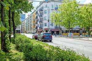 Saniertes Gründerzeit-Juwel in Friedrichshain: Helle 1-Zimmer-Wohnung mit Balkon, 53 m² – Die vollständige Adresse der Immobilie erhältst du vom Anbieter., 10243 Friedrichshain, Berlin – Vorschaubild 13