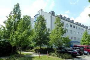 Dachgeschoss-Traumdomizil mit Südost-Wintergarten, Weitblick & Gartenanteil ohne Käuferprovision – Katharina-Geisler-Str. 1, 85354 Freising – Vorschaubild 11