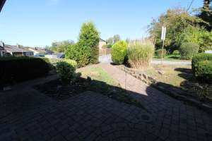 Doppelhaushälfte in gepflegter, ruhiger Wohnlage von Hattingen-Welper. Mit Garage und Garten. – Ludwig-Zamenhof-Straße 11, 45527 Hattingen – Vorschaubild 4