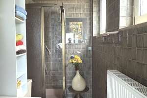 Property thumbnail 18