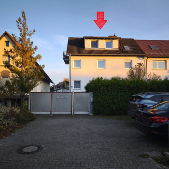 Attraktive Kapitalanlage: Voll vermietetes Dreifamilienhaus und Erweiterungspotenzial in Blankenloch