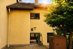 Maisonette-Wohnung mit eigenem Hauseingang und Fernblick in Würzburg-Unterdürrbach + eigener Garten – Die vollständige Adresse der Immobilie erhältst du vom Anbieter., 97080 Dürrbachtal, Würzburg – Vorschaubild 4