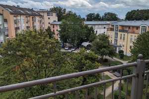 Freundliche 2-Raum-DG-Wohnung mit EBK zentral in Ingolstadt – Ingolstadt – Vorschaubild 1