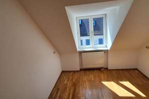 2,5 Zimmer Dachgeschosswohnung in Denning – Daglfingerstr. 22, 81929 Englschalking, München – Vorschaubild 6