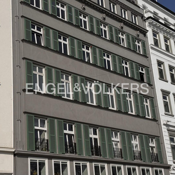 Büroflächen in exponierter Citylage mit atemberaubendem Alsterblick
