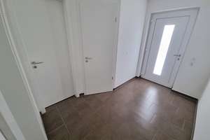 Modernes Familienhaus mit Dachterrasse in Regensburg-Burgweinting – einziehen und zuhause ankommen – Die vollständige Adresse der Immobilie erhältst du vom Anbieter., 93053 Burgweinting-Harting, Regensburg – Vorschaubild 5