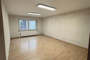 Großzügige 3 Zimmer Eigentumswohnung in guter Lage von Mönchengladbach – Die vollständige Adresse der Immobilie erhältst du vom Anbieter., 41061 Gladbach, Mönchengladbach – Vorschaubild 3