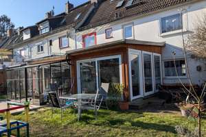 Zwei Häuser vereint zu einer Wohneinheit: Reihenendhaus und Reihenmittelhaus – Die vollständige Adresse der Immobilie erhältst du vom Anbieter., 34128 Harleshausen, Kassel – Vorschaubild 6