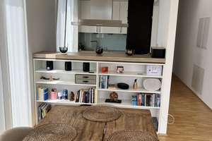 Sonnige  2-Zimmer-Dachgeschosswohnung in München-Trudering – Die vollständige Adresse der Immobilie erhältst du vom Anbieter., 81825 Gartenstadt Trudering, München – Vorschaubild 2