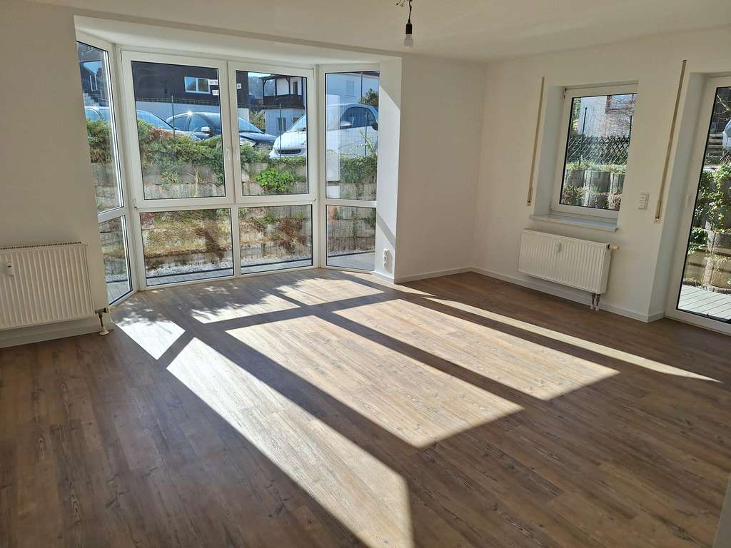 Immobilie in Cölbe - 1 Zi-Appartement, komplett neu saniert, Marburg - Cölbe mit Parkplatz und Keller im Preis inklusive. - Bild 4