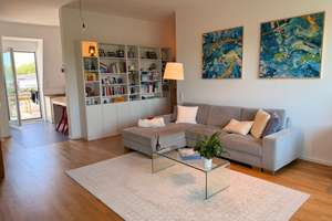 Große 2-Zimmer Wohnung, gehobene Ausstattung, Balkon, DG – Wielandstraße 82, 44791 Grumme, Bochum – Vorschaubild 2