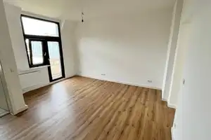 Ihr Traum in Köln, 3 Zi.-Wohnung 68 m² incl. moderner Einbauküche u. Balkon in Köln Neustadt-Süd – Bonner Straße 264, 50968 Köln – Vorschaubild 2