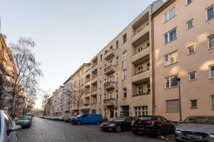 Gelegenheit! Vermietete 3 Zimmer Altbauwohnung in gefragter Kiezlage nahe Panke Ufer & Gesundbrunnen – Martin-Opitz-Straße 20, 13357 Berlin – Vorschaubild 9