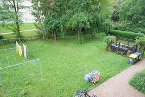 Frei ab 1.4.26 - 1.OG mit offener Küche und sonnigem Balkon ! – Vettersstr. 62, 9126 Bernsdorf, Chemnitz – Vorschaubild 2