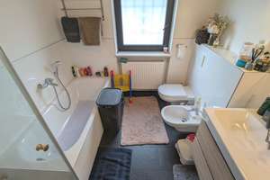 VERKEHRSBERUHIGT IM SCHÖNEN WOHNGEBIET VON AUBING, AUFWENDIG SANIERT, MIT 2 TERRASSEN & BALKON – Die vollständige Adresse der Immobilie erhältst du vom Anbieter., 81245 Altaubing, München – Vorschaubild 11