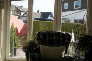 Schloss Burg - Traumhafte 2-Zimmer-EG-Whg. mit eigener Terrasse+Garten u. EBK-Übernahme + Stellplatz – Hahnstraße 11, 42659 Burg/Höhscheid, Solingen – Vorschaubild 4