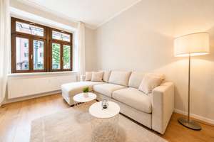 Sonnige 2,5 -RW* vollständig saniert und möbliert* EBK* Bad mit Wanne* hochwertig sanierter Altbau* – Leipziger Straße 140, 1127 Pieschen-Süd, Dresden – Vorschaubild 6