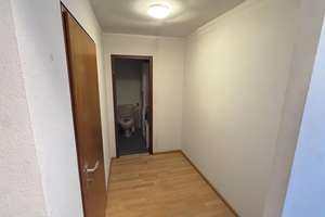 Helle 2-Zimmer-Dachgeschosswohung mit großem Balkon & schöner Ausicht – Rilkestraße 37, 72760 Betzingen, Reutlingen – Vorschaubild 10