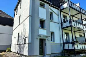 TOP renovierte 2-Zimmer Wohnung im 1.OG mt Dusche
