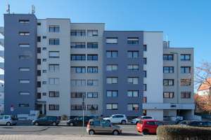 Lichtdurchflutete 3-Zimmer-Wohnung im 4. OG mit Balkon & Tiefgaragenstellplatz – Laubenweg, Fürth – Laubenweg 3, 90765 Ronhof, Kronach, Fürth – Vorschaubild 2
