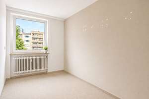 **4-Zimmer zum Leben, Ankommen und Arbeiten – mit Balkon zum Wohlfühlen** – 70567 Möhringen-Ost, Stuttgart – Vorschaubild 5