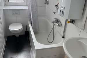 MT an CS 28.4. zum 16.5 Stilvolle 2 Zimmer Wohnung mit Balkon – Büdinger Str. 9, 61118 Bad Vilbel – Vorschaubild 2