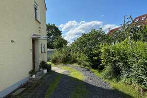 ++ Großzügiges 2-Parteienhaus mit Balkon, 3 Garagen und Garten in ruhiger Lage in LD-Stadt ! ++ – Landau in der Pfalz – Vorschaubild 17