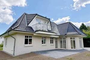 Exklusives Einfamilienhaus auf großzügigem Grundstück – in ruhiger Lage mit Wohlfühlcharakter – Die vollständige Adresse der Immobilie erhältst du vom Anbieter., 23570 Travemünde, Lübeck – Vorschaubild 33