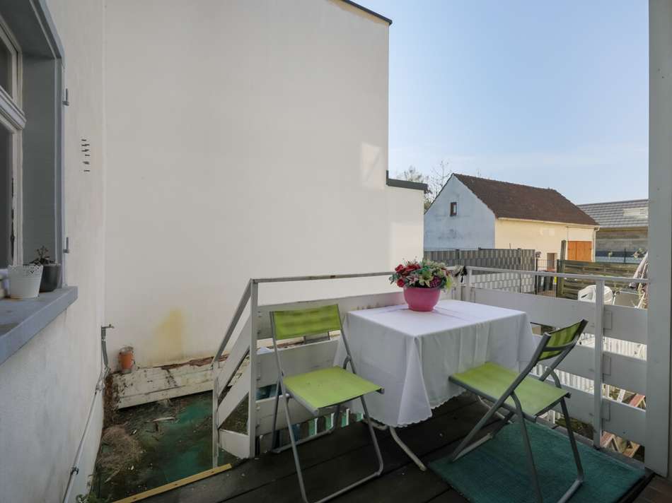 Balkon EG