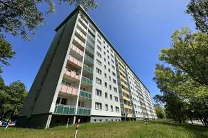 Sanierte 3-Raum-Wohnung in begrünter Wohnlage – Bernsdorfer Str. 105, 9126 Bernsdorf, Chemnitz – Vorschaubild 4