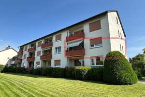 Chance für Eigennutzer und Kapitalanleger: 3-Zimmer-Wohnung mit Südwest-Loggia in Uni-Nähe