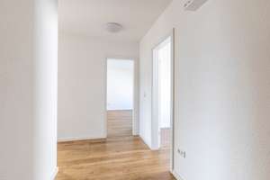 Maintal-Bischofsheim: Renovierte 3-Zimmer-Wohnung mit Süd-West-Balkon in gepflegter Wohneinheit – Die vollständige Adresse der Immobilie erhältst du vom Anbieter., 63477 Maintal – Vorschaubild 8