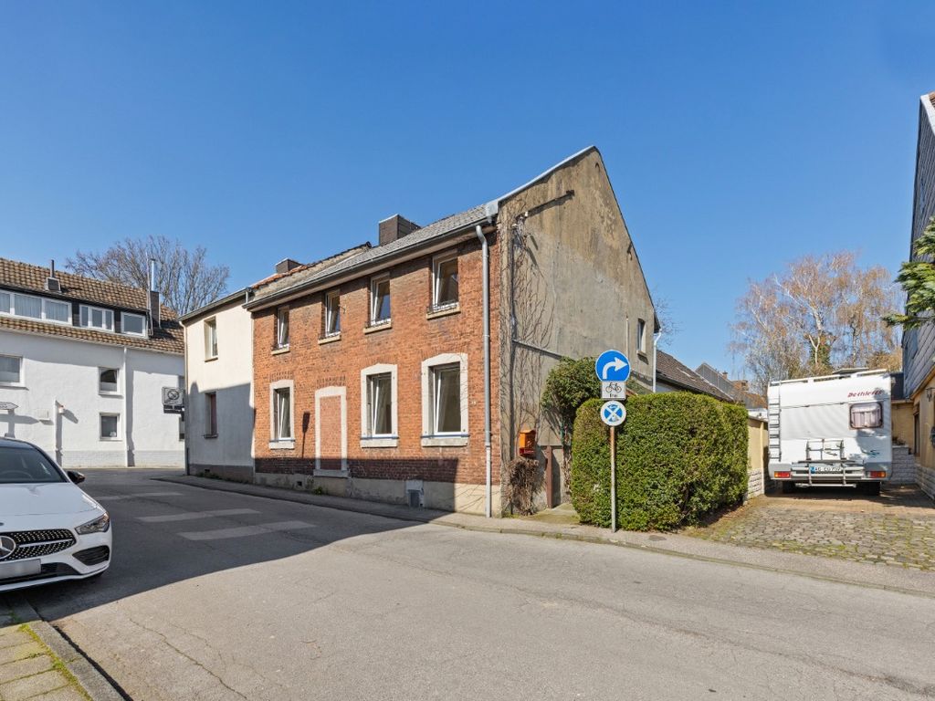 WürselenZentrum Klein, aber mein! Haus mit 3Zimmern, Wohnküche und