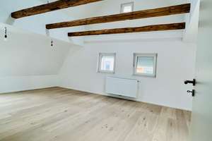 Frisch sanierte 4,5 Zimmer Altbauwohnung – Gebelsbergstraße 90, 70199 Heslach, Stuttgart – Vorschaubild 3