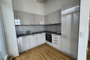 Preisgünstige, individuelle 4-Zimmer-Dachgeschosswohnung mit EBK, Balkon und Dachterrasse mit Aussic – 4103 Zentrum-Südost, Leipzig – Vorschaubild 8