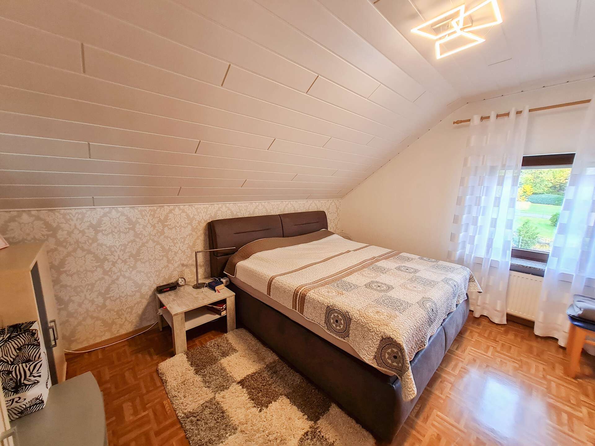 Immobilie in Straßenhaus - Repräsentatives, verklinkertes Landhaus mit ELW in bevorzugter Wohnlage von Straßenhaus zu verkaufen - Bild 16