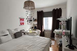 Lebendiges Stadtquartier: Gepflegte 2-Zimmer-Wohnung in Pempelfort – Jülicher Straße 15, 40477 Pempelfort, Düsseldorf – Vorschaubild 3
