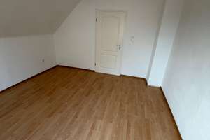 Charmante Altbauwohnung im Fachwerkhaus mit ausgebautem Dachboden – Menninghauser Straße 64, 42859 Zentralpunkt, Remscheid – Vorschaubild 6