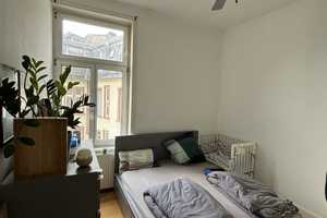 3-Zimmer-Altbauwohnung mit Balkon und Einbauküche - Top-Lage Nordend-Ost – Rothschildallee 41, 60389 Frankfurt am Main – Vorschaubild 4