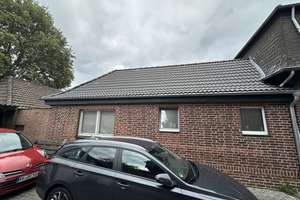 2-Familienhaus mit großem Grundstück und Nebengebäuden, bester Verkehrsanbindung und viel Potential – Krefelder Str. 301, 47877 Willich – Vorschaubild 3