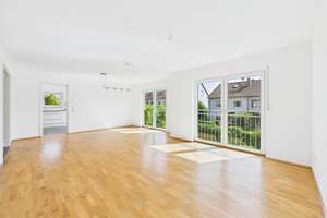 Großes freistehendes Einfamilienhaus seitlich der Biebricher Allee, hochwertige Ausstattung – Die vollständige Adresse der Immobilie erhältst du vom Anbieter., 65203 Biebrich, Wiesbaden – Vorschaubild 2
