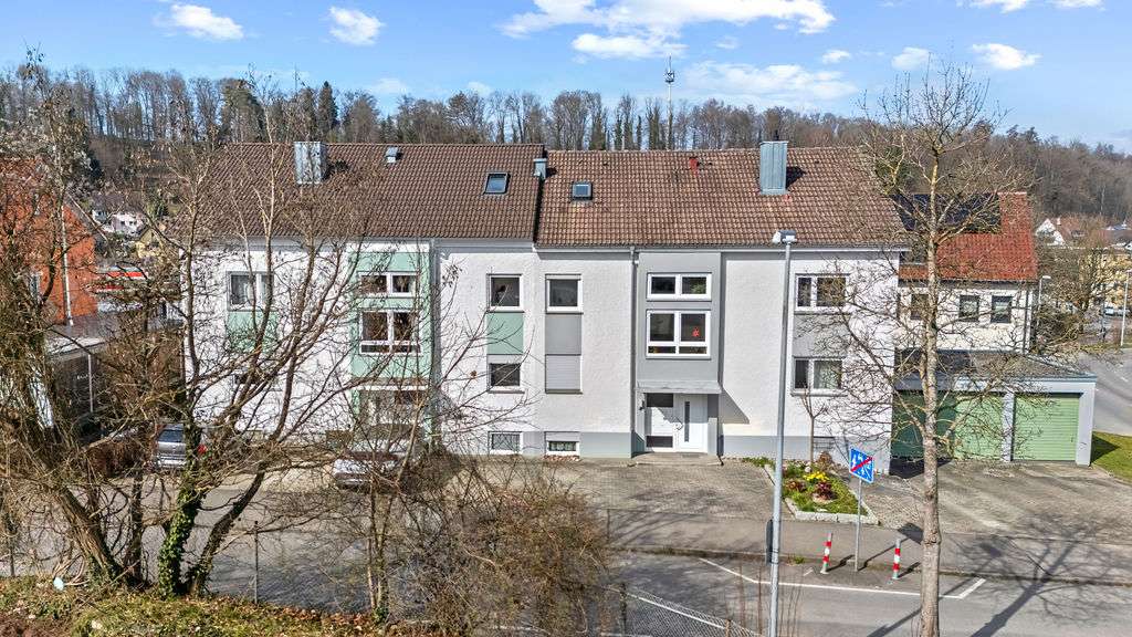 Immobilie in Ravensburg - Ravensburg - Zentrumsnähe
- Mehrfamilienhaus mit 6 Wohneinheiten in bevorzugter Wohnlage - Bild 1