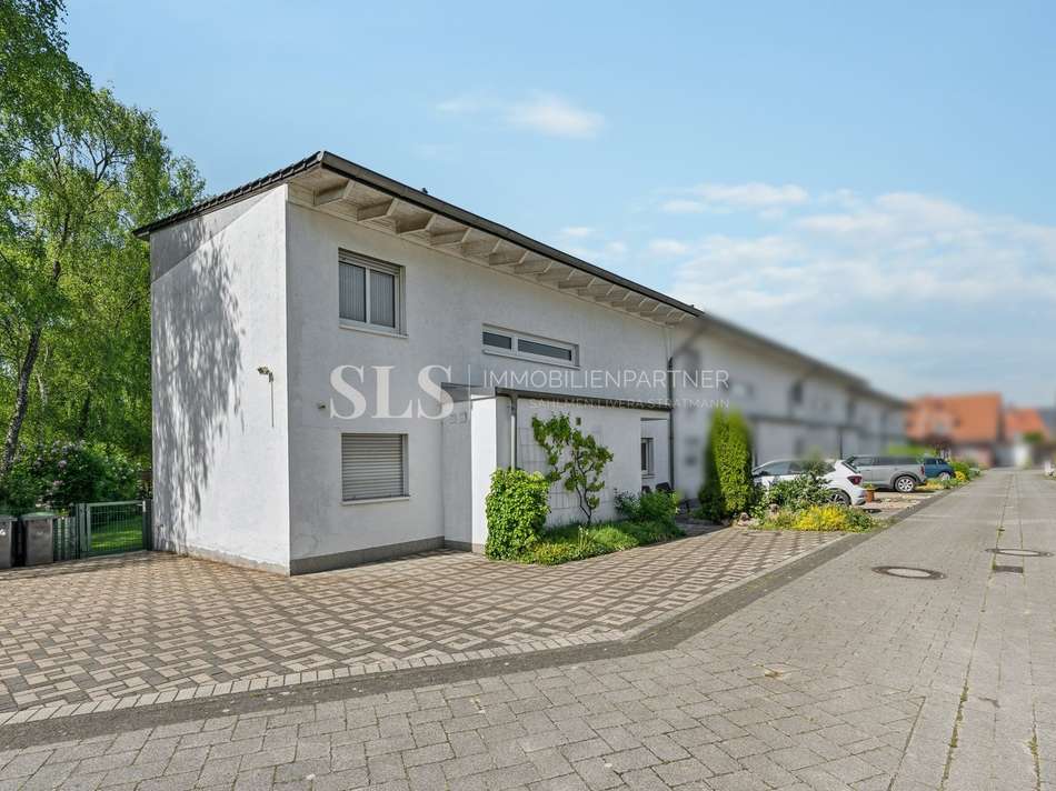 Straßenansicht