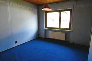Preisreduzierung! Viel Platz für die Großfamilie. Ruhig und sonnig gelegenes 1-FH mit Garage – Odenwaldkreis – Vorschaubild 8